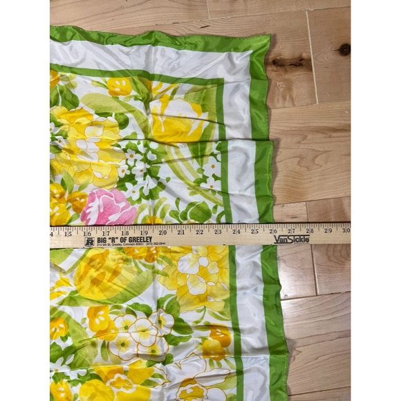 S M‎ Kent Avon Scarf - Picture 4 of 5